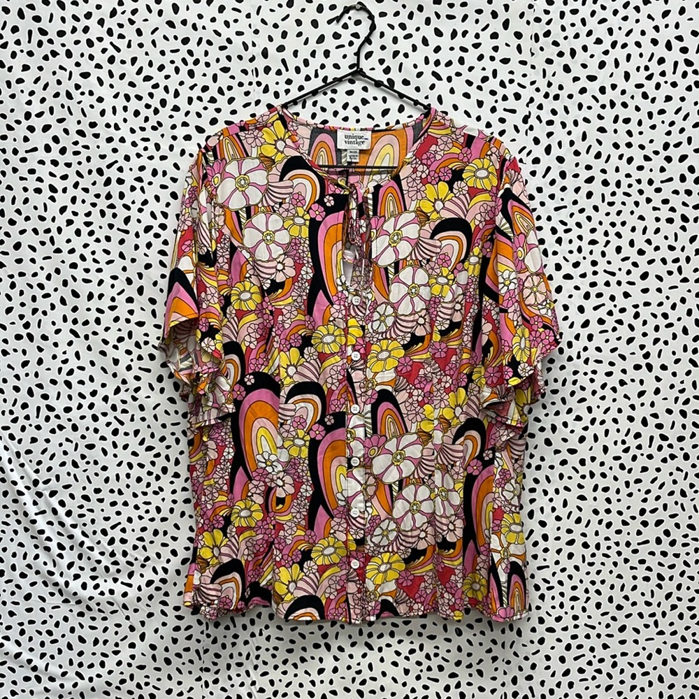 NWT Unique Vintage Groovy Floral Print Blouse